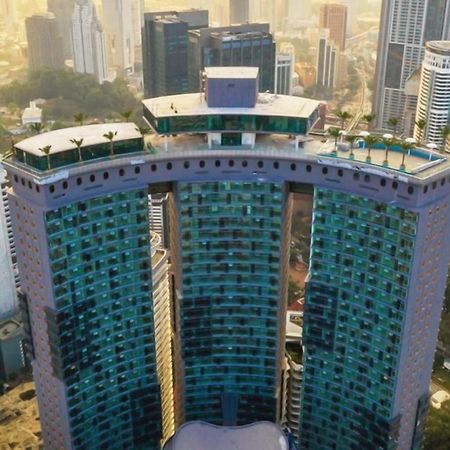 Sky Suites With Klcc Twin Tower View By Irent365 吉隆坡 外观 照片